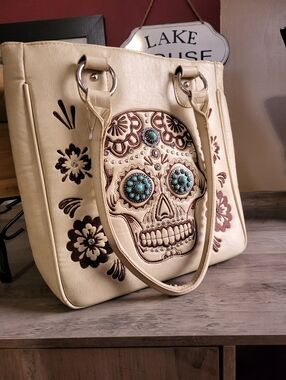 Montana West Sugar Skull Concealed Carry Bag Cream/beige